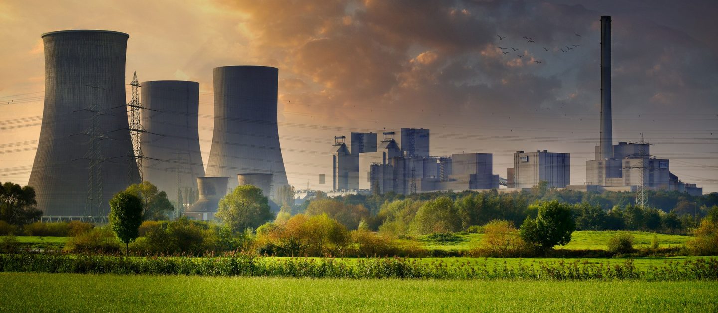 Rozwój energetyki atomowej ma sens, ale nie w Polsce, jaka jest dziś [KRYTYKA POLITYCZNA]