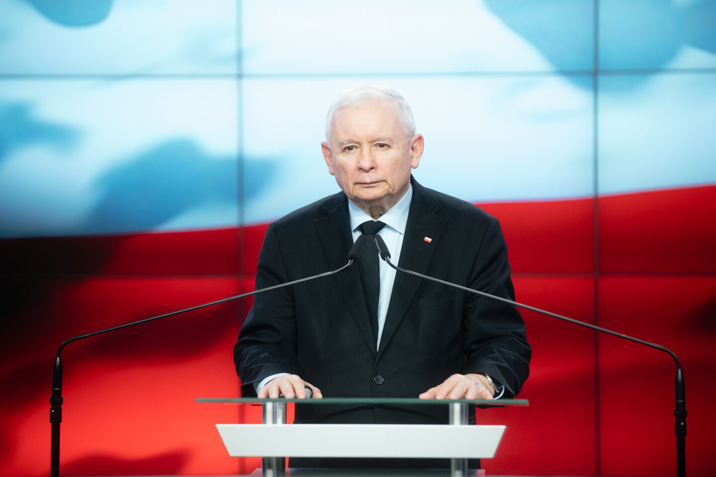 Dlaczego Polską rządzi PiS i pewnie jeszcze trochę porządzi?