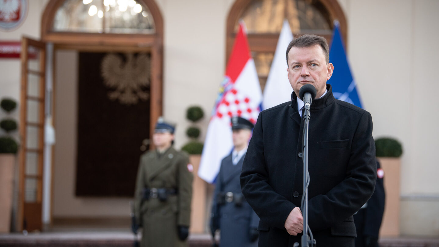 Mariusz Błaszczak w drodze na fotel premiera? W 2021 r. z prezesem Kaczyńskim u boku umacniał swoją pozycję