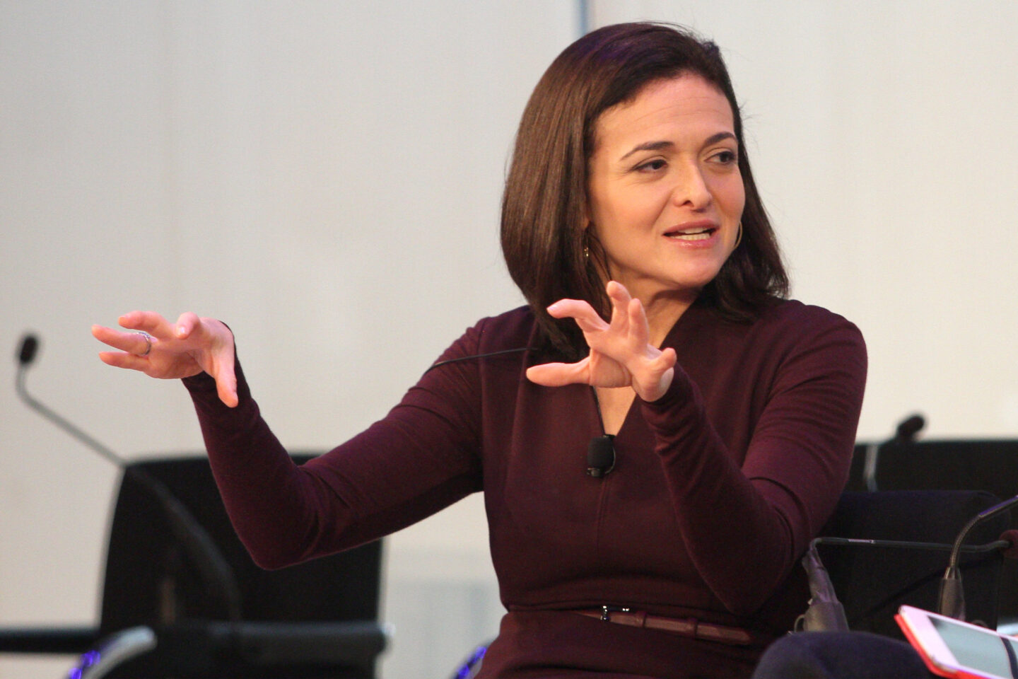 Sheryl Sandberg: kobieta, która stworzyła potęgę Google i Facebooka (cz. 1) [PODCAST]