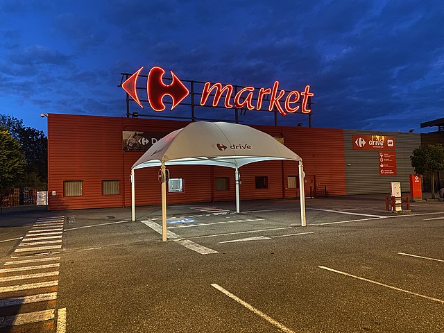 Nacjonalizacja Carrefoura coraz bliżej. Ministerstwo rekomenduje rozwiązanie