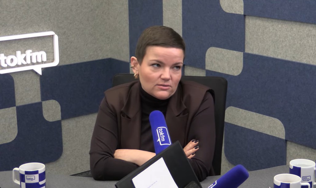 Rząd oddaje pole lokalnym układom. Samorządowa propaganda zostaje bez kontroli